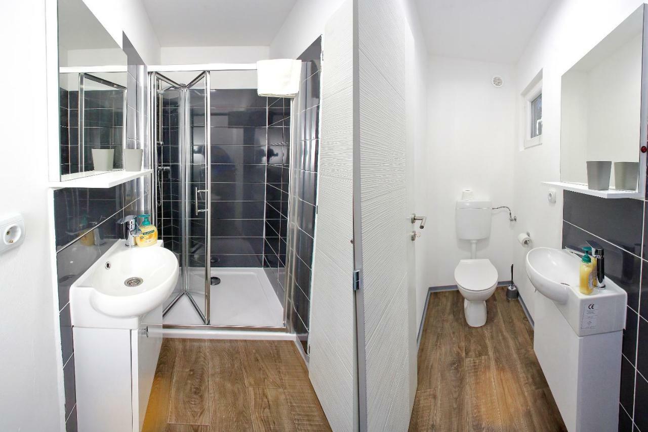 Mobile homes Olive&Sea Bibinje Esterno foto