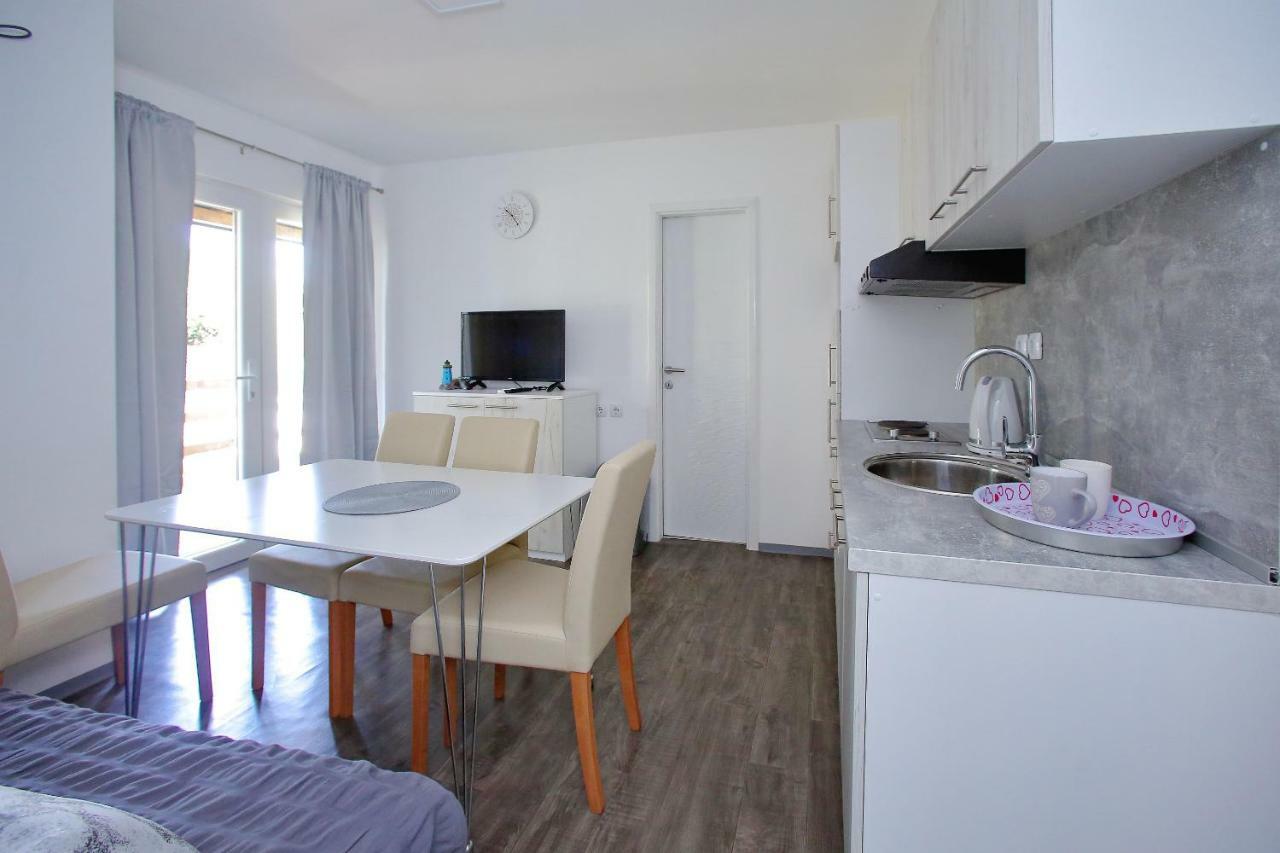 Mobile homes Olive&Sea Bibinje Esterno foto