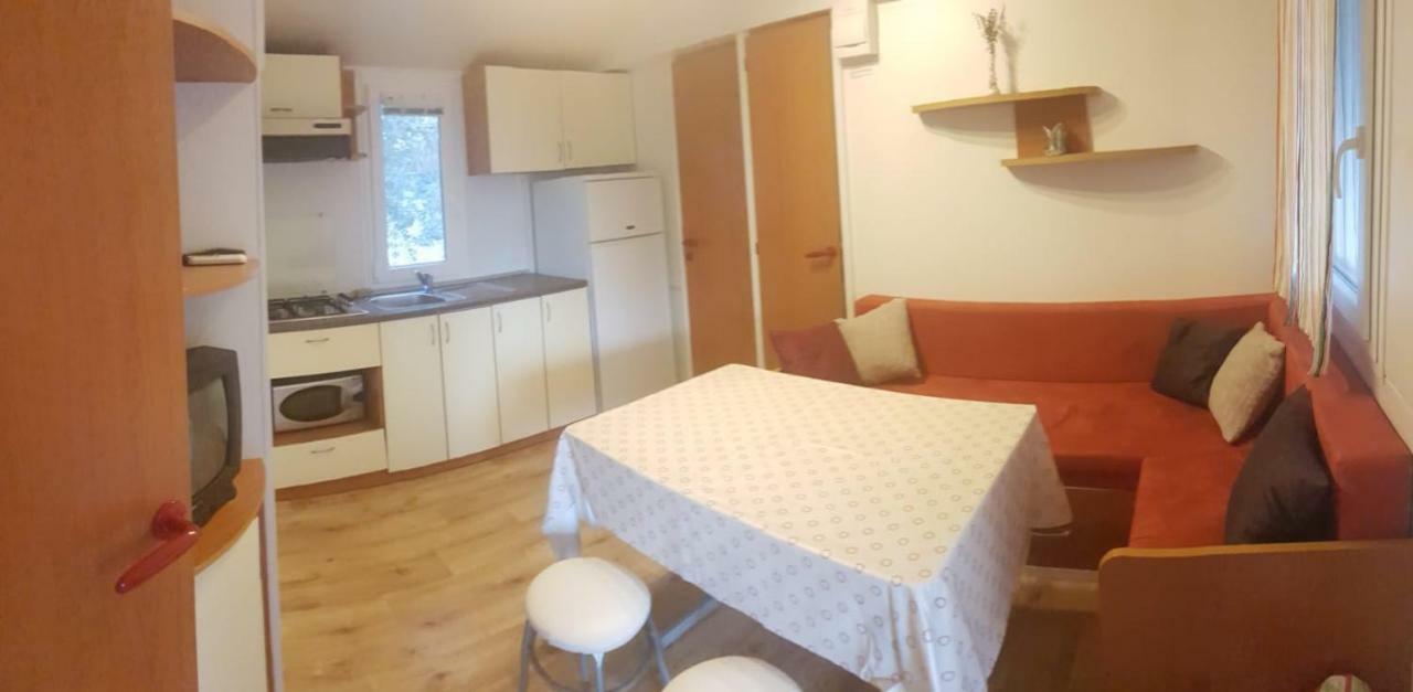 Mobile homes Olive&Sea Bibinje Esterno foto